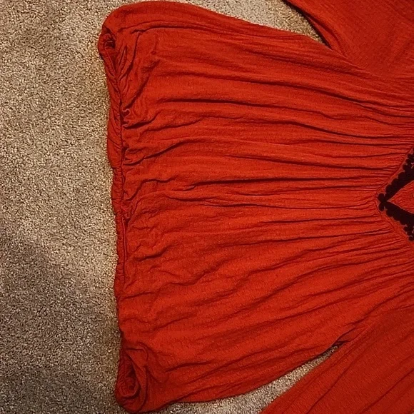 Top size Small - Picture 3 of 5